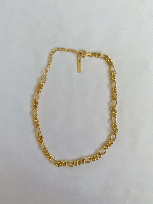 Chain necklace  in gold plating 