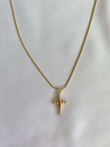 Dagger necklace in gold